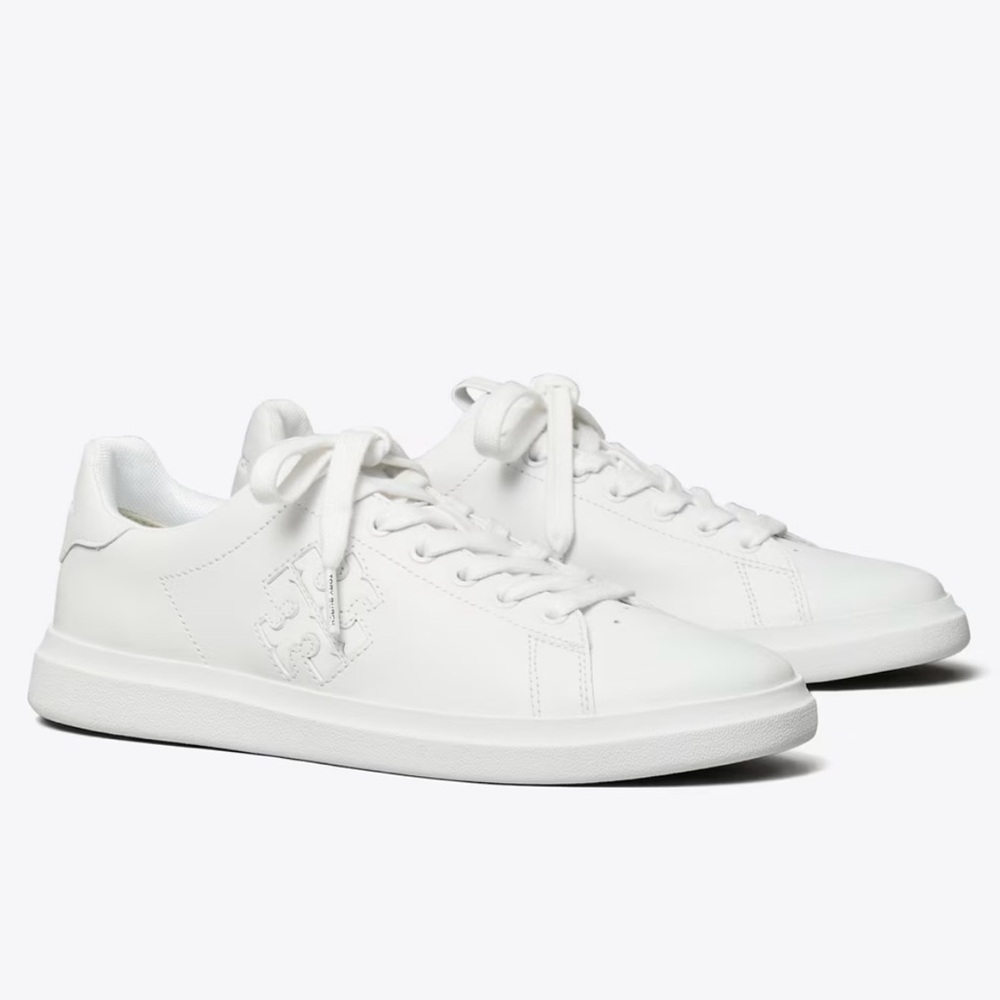 TORY BURCH Double T Howell Court Sneaker in White, Size 7